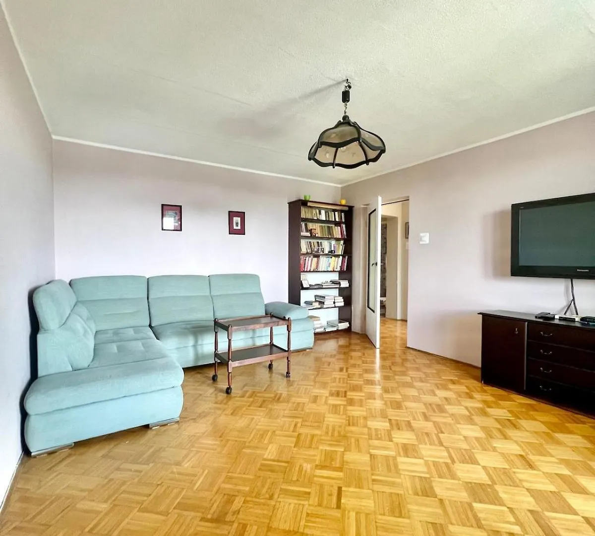 Comfortable Apartment In Good Location Warschau